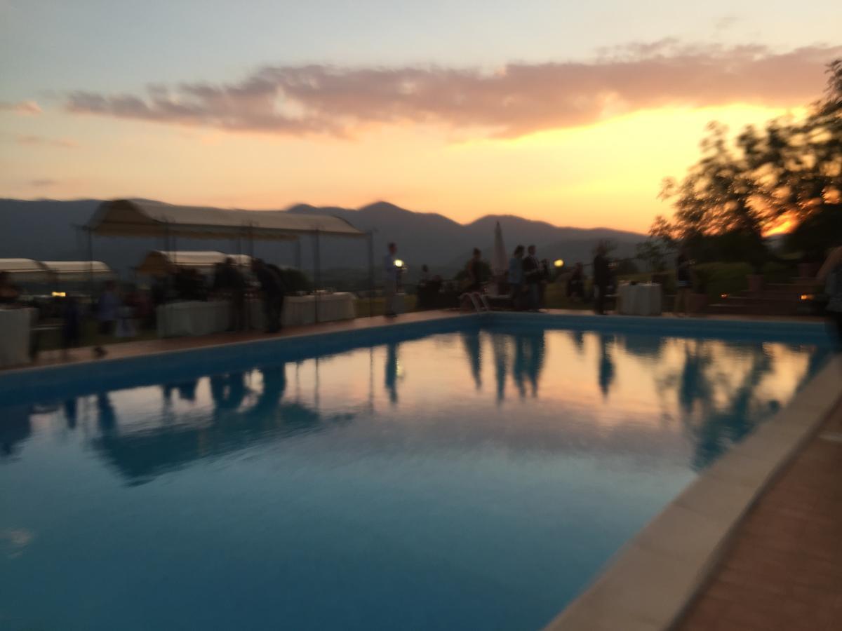 Tenuta Due Laghi Rivodutri Екстер'єр фото
